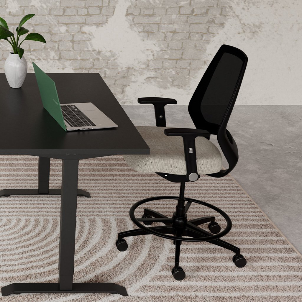 4UP-mesh-back-sit-to-stand-desk-2