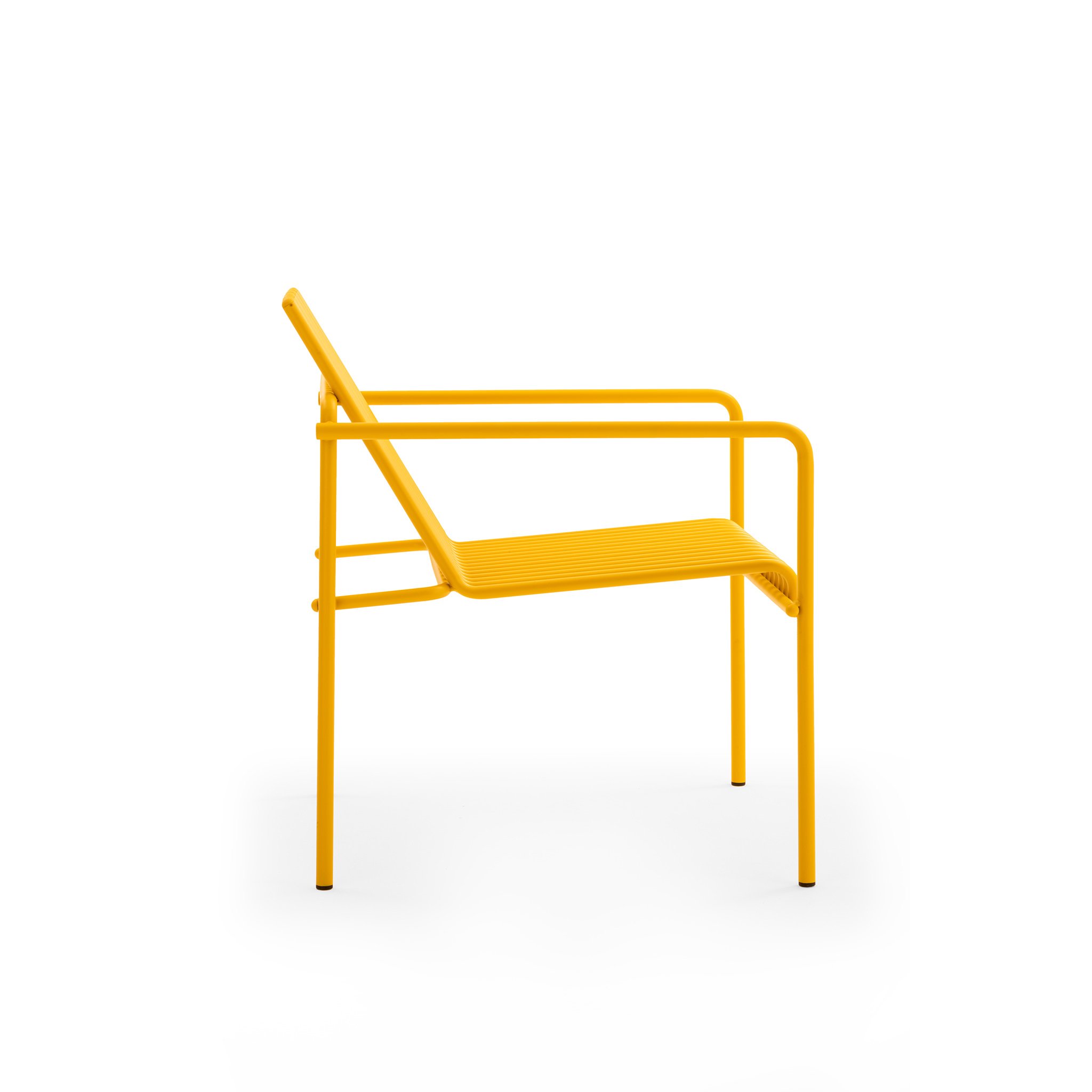 lounge-chair-with-arms-yellow-side