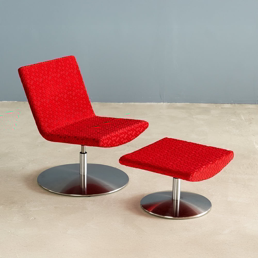 lounge-chair-and-ottoman-2