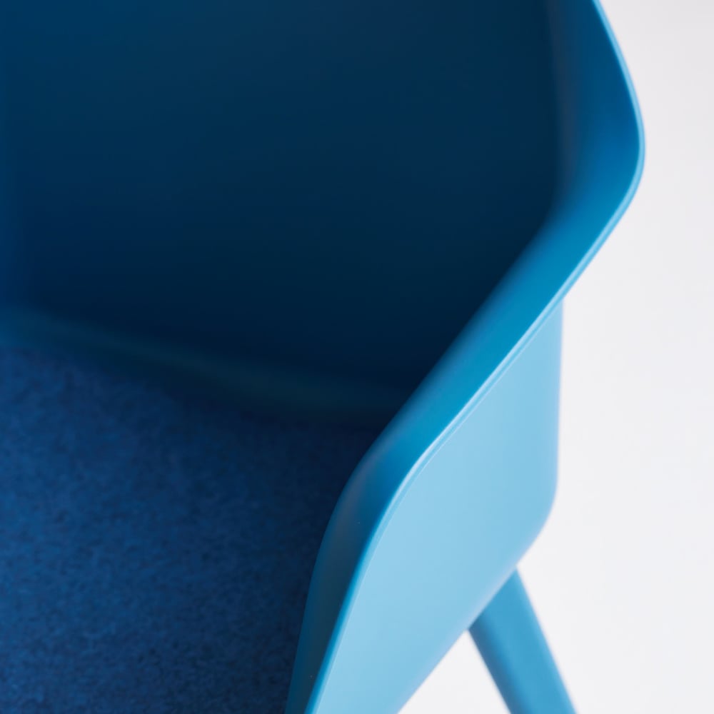 coleuri-blue-upholstered-chair-close-up