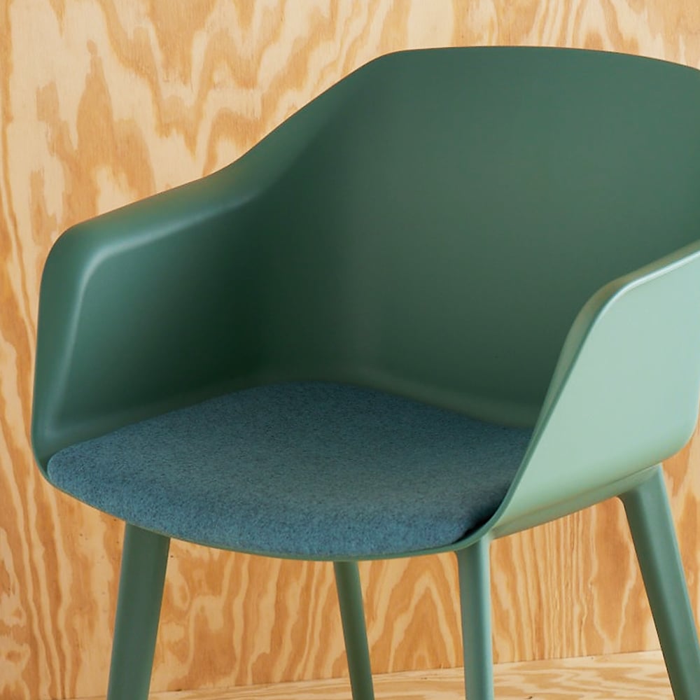 coleuri-green-upholstered-chair-close-up
