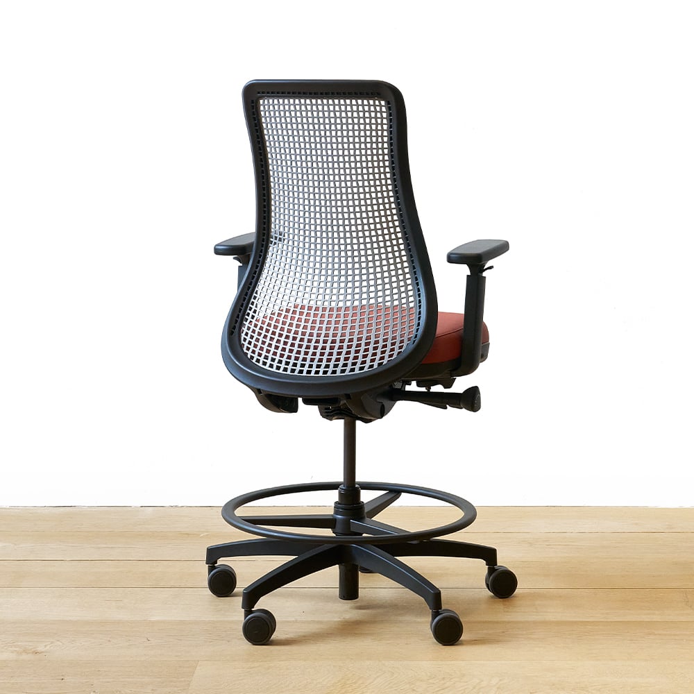 genie-flex-black-framework-sit-to-stand-back