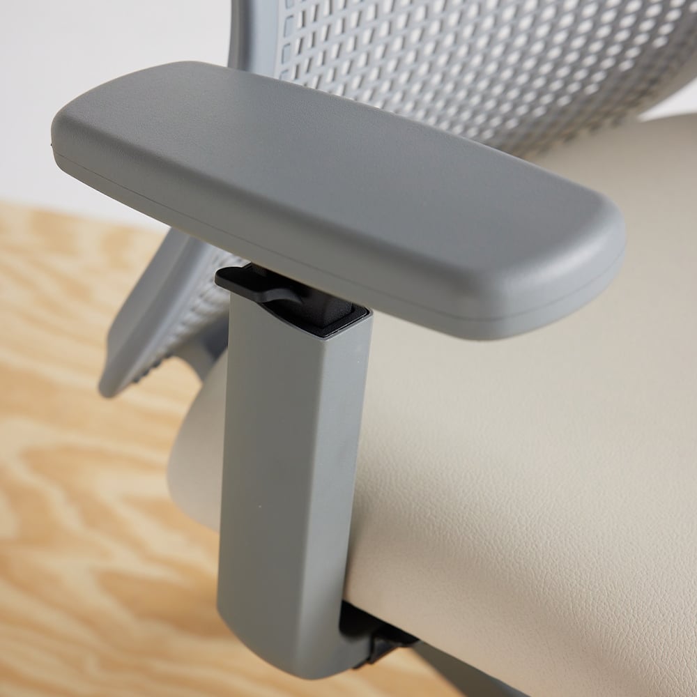 genie-flex-grey-dynamic-arm