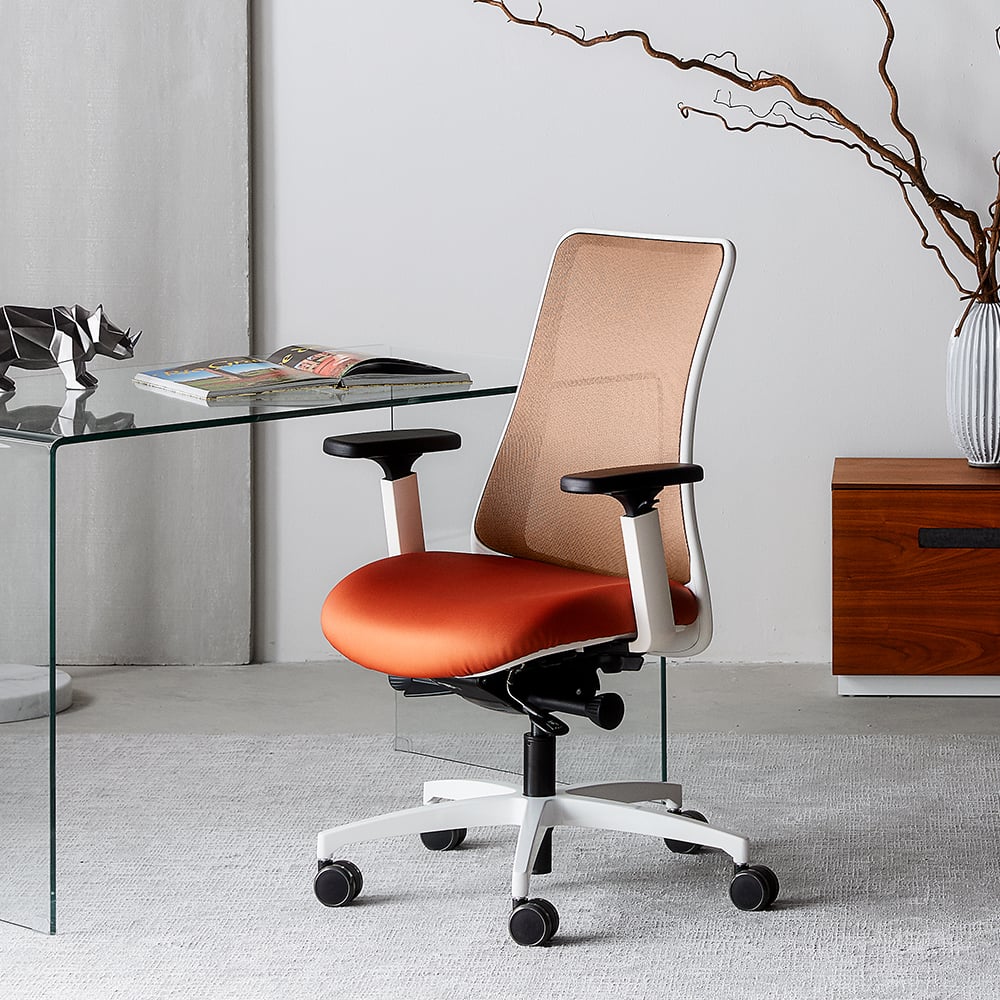 genie-copper-mesh-and-vinyl-office