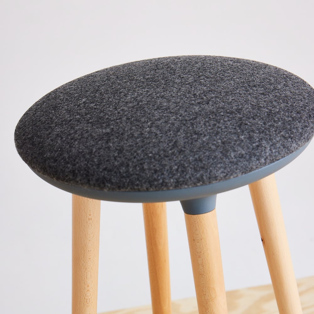 joi-upholstered-grey-seat-anthracite-frame