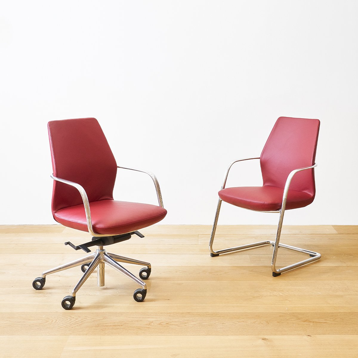 lovelli-mid-back-and-cantilever-guest-polished-finish-red-coated-performance
