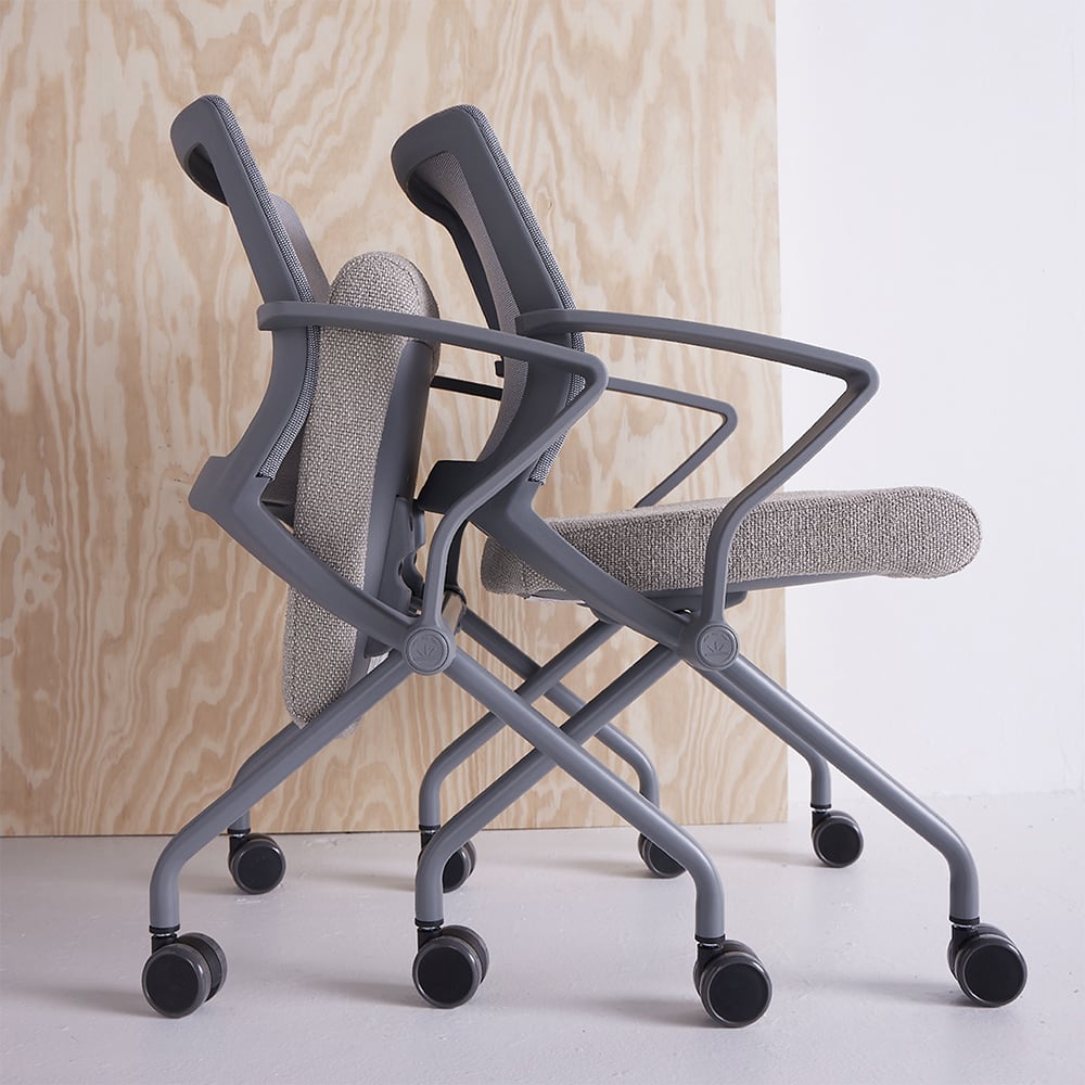 2-close-up-reset-nested-chairs-grey