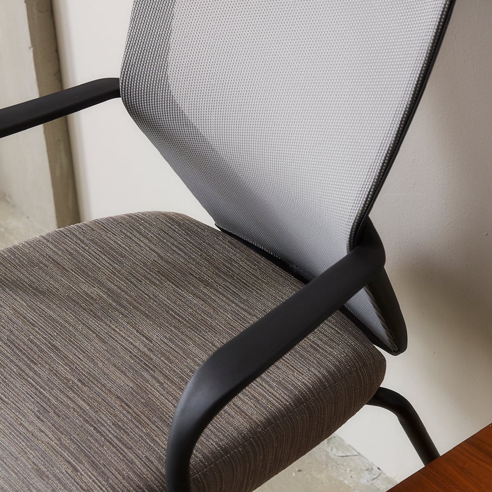 runII-guest-chair-close-up
