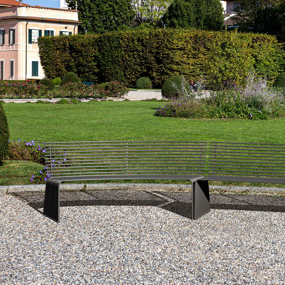 sierra-anthracite-waved-bench-on-grass