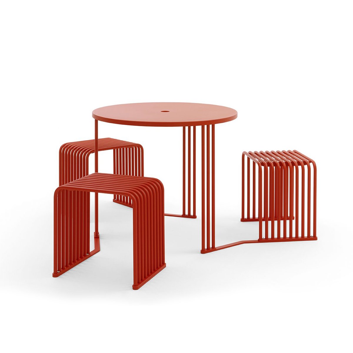 sierra-octopus-table-with-3-cube-chairs-red