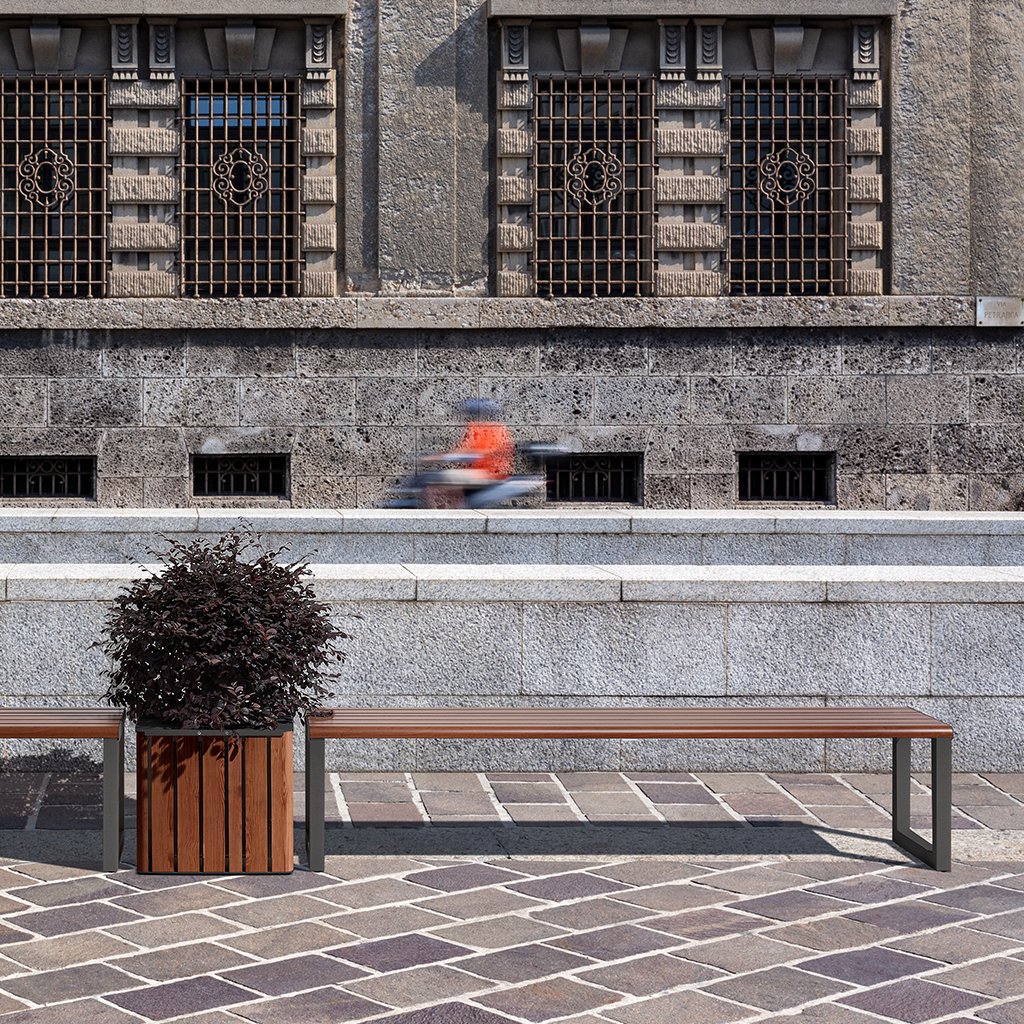tahoe-streetscape-dark-oak-bench-and-planter