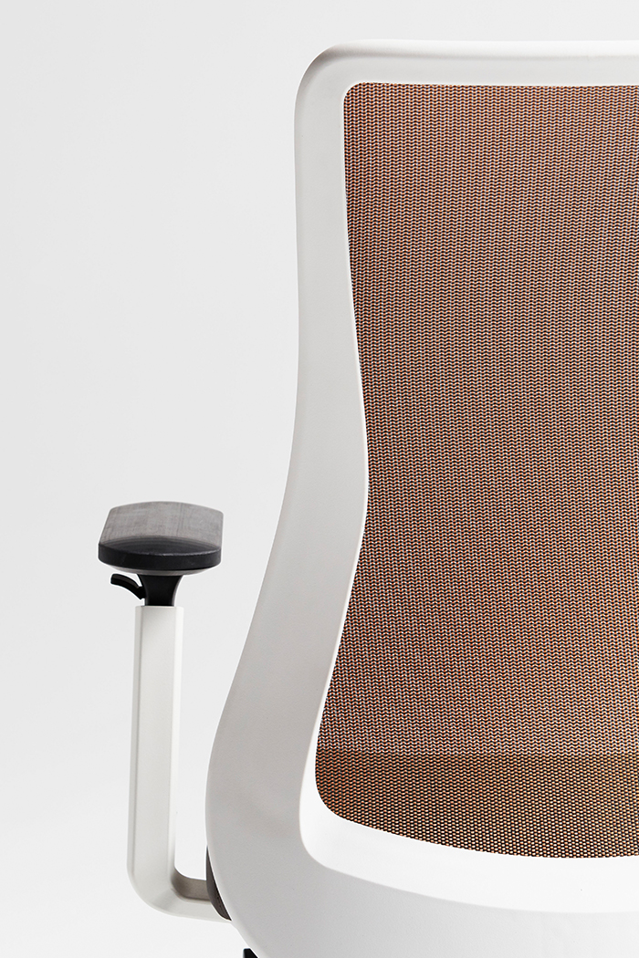 genie-copper-mesh-white-frame