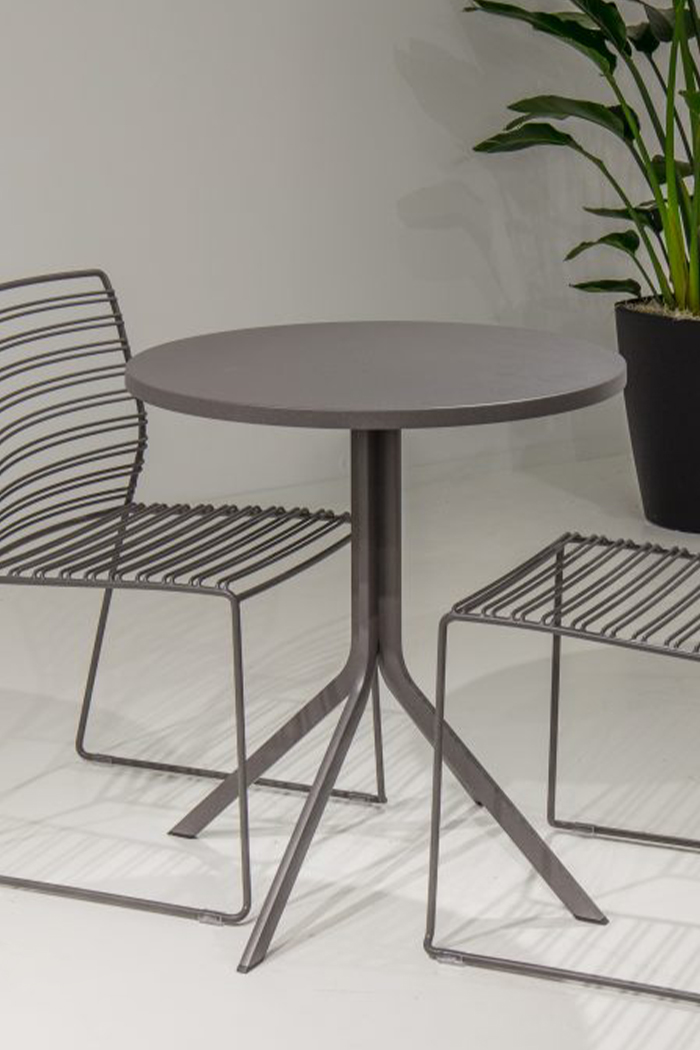 oreka-tables-round-standard