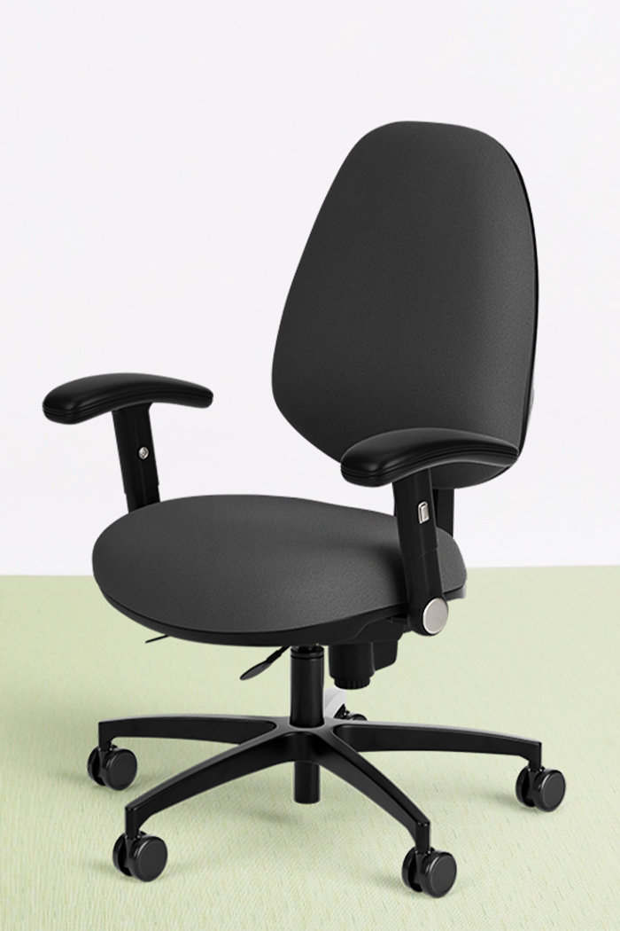 terra-chair-black-rollback-arm