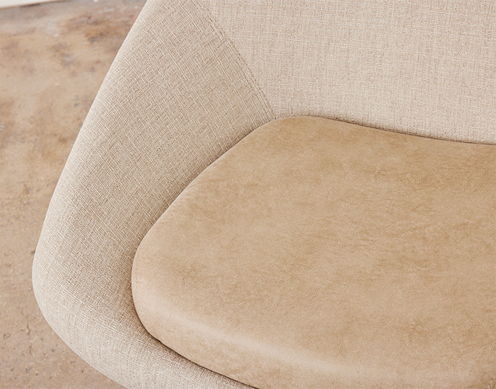 close-up-meteor-seat