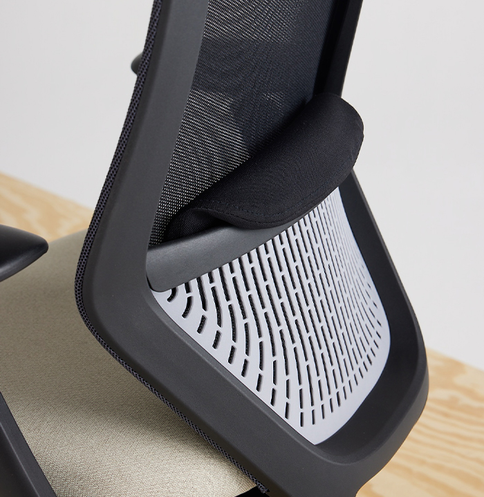 rise-backrest-and-lumbar-close-up