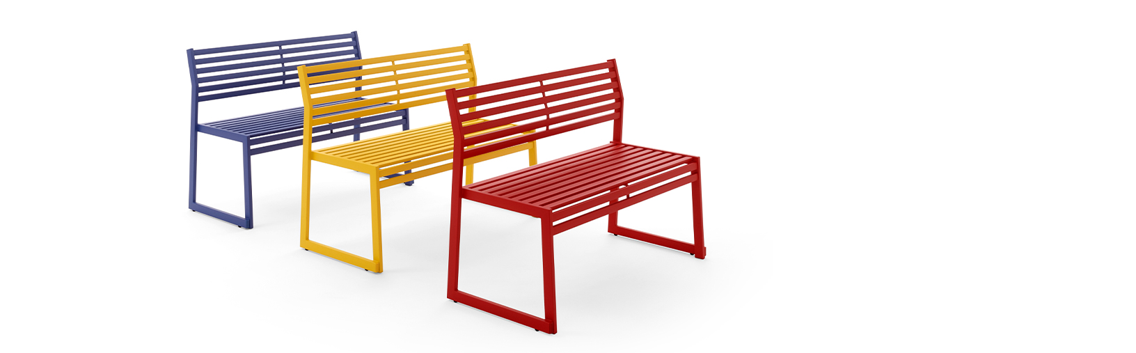 cortina-3-colored-benches-with-backrests